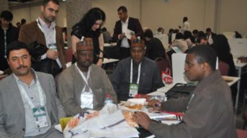 MAKİAD &Uuml;yeleri T&uuml;rkiye-D&uuml;nya Ticaret K&ouml;pr&uuml;s&uuml;'ne Katıldı