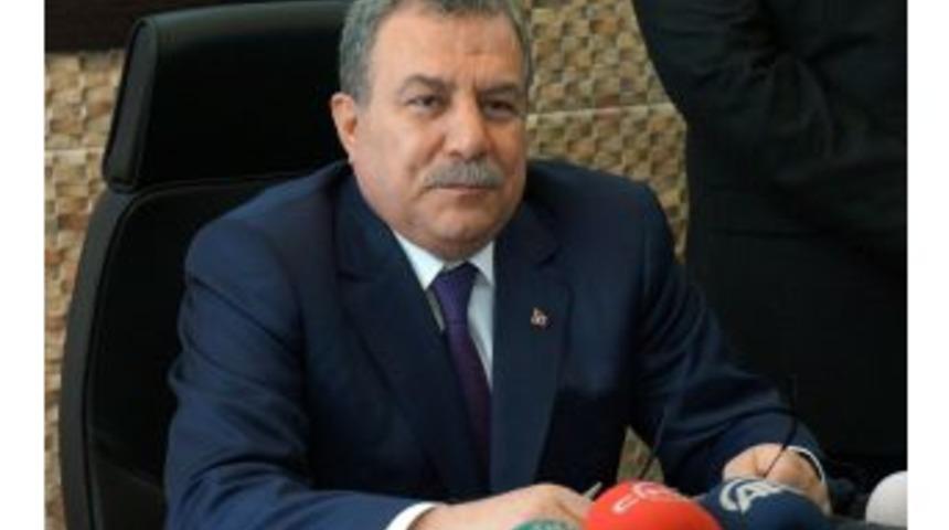 İ&ccedil;işleri Bakanı G&uuml;ler: Evrensel Hukuka Aykırı Bir D&uuml;zenleme Yapılamaz