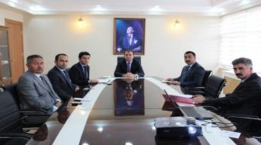 Selim&rsquo;de Okuma-yazma Kursları Toplantısı Yapıldı