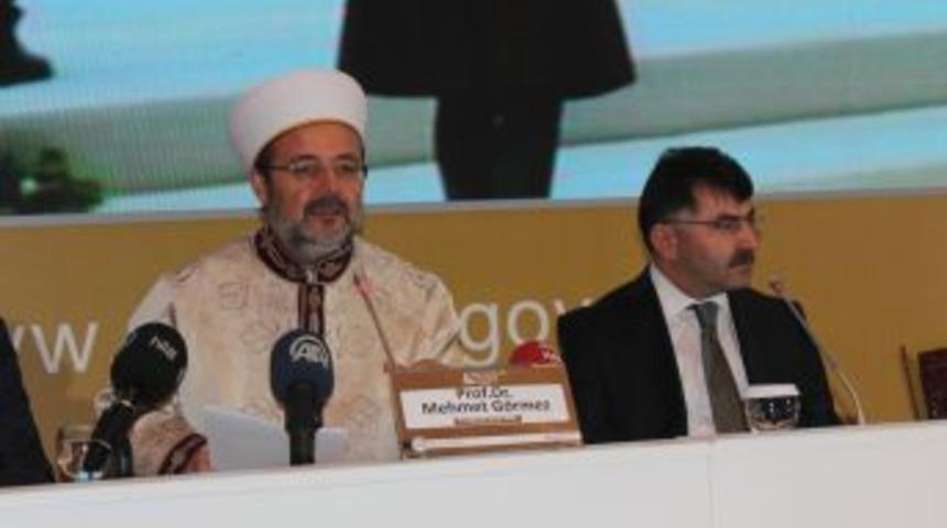 Mehmet G&ouml;rmez: Dini I&ccedil;eriklerin Sanat Eserlerine Konu Edilmesi Desteklenmeli