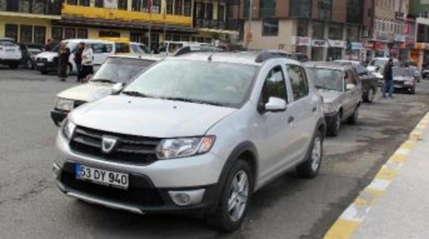 Rize&rsquo;de, Dışarıdan Aday İstemiyoruz Mitingi