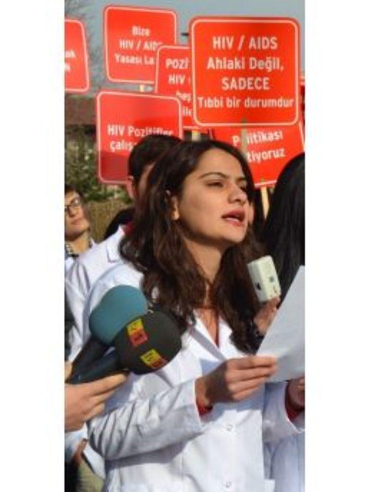 Erü Tıp Öğrencileri Aıds'e Karşı Yürüdü