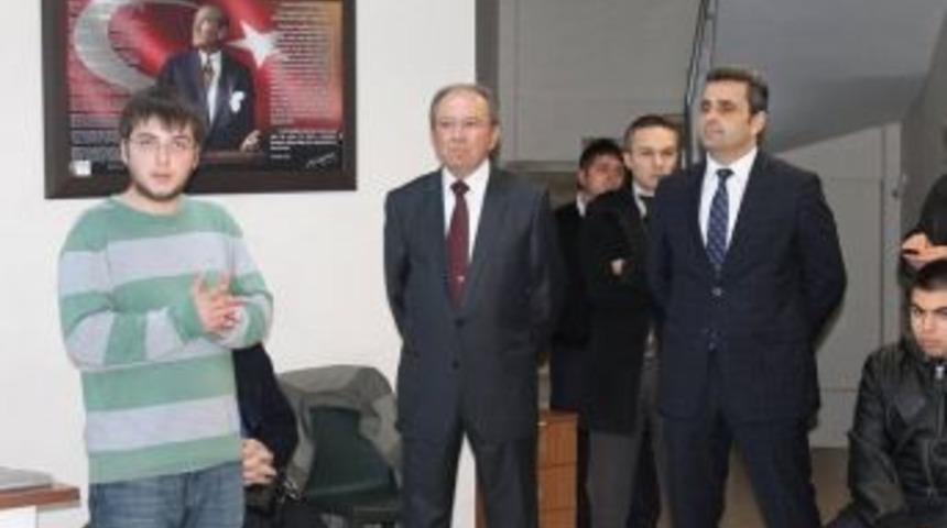 &ldquo;konuşan Eller&rdquo; Projesi A&ccedil;ılış Kokteyli