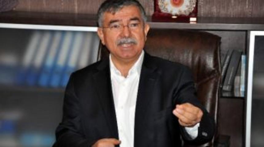 Milli Savunma Bakanı İsmet Yılmaz: