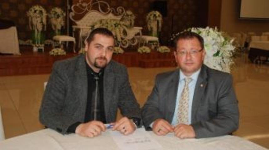 Engellileri Sevindiren İmza