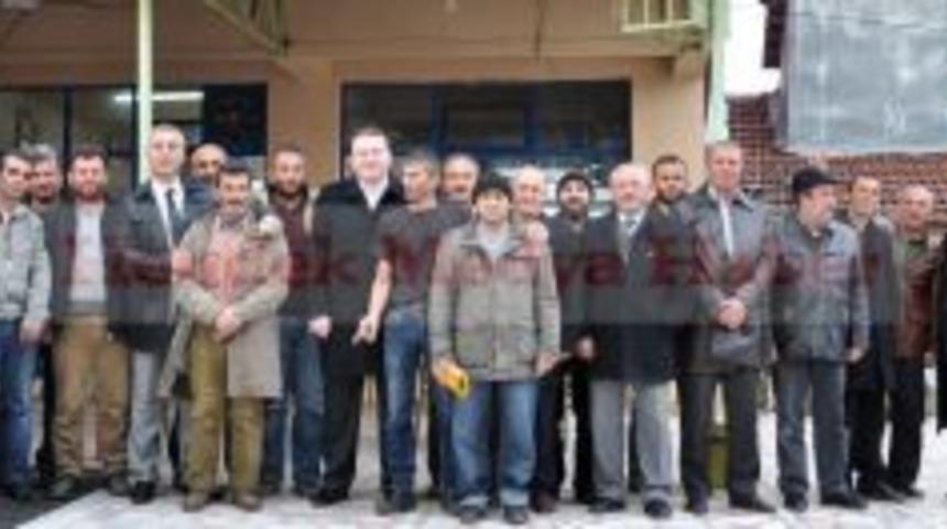 Mhp Kocat&ouml;ngel K&ouml;y&uuml;nde se&ccedil;im &ccedil;alışmalarında bulundu