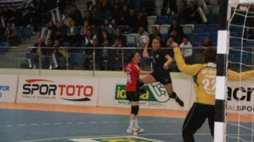 Hentbol Bayanlar S&uuml;per Ligi