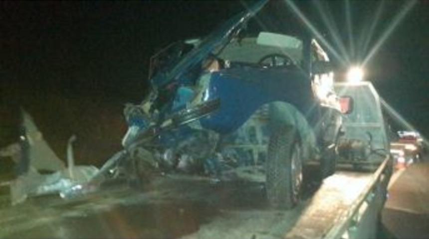 Kırklareli&rsquo;de Trafik Kazası: 2 &Ouml;l&uuml;