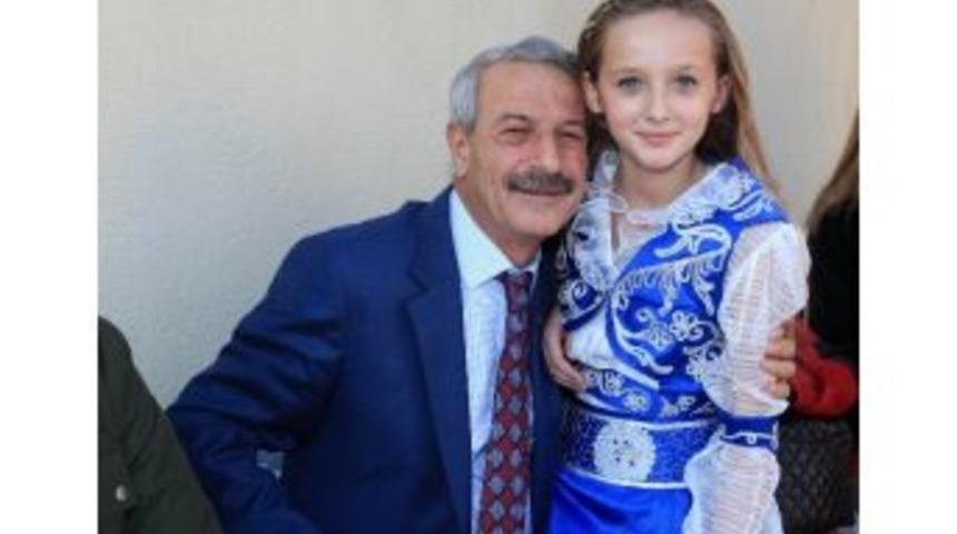 Karabağlar, Boşnak Ş&ouml;leni İle Coştu