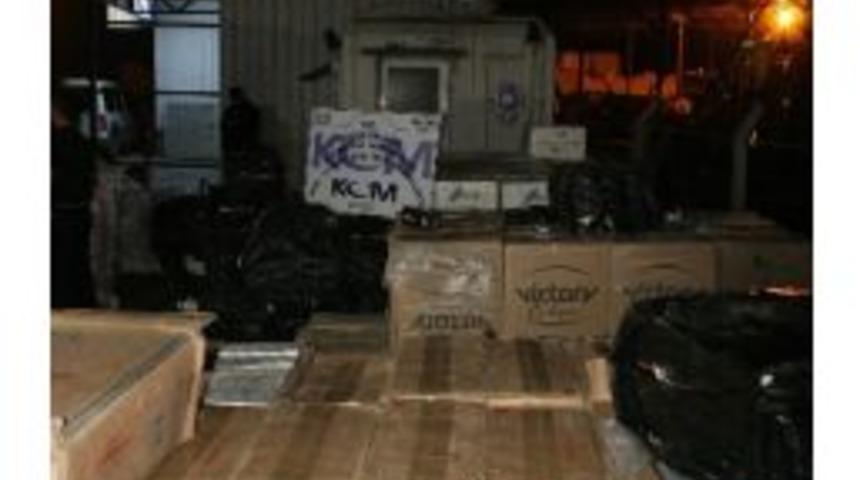 D&uuml;zce Polisi 150 Bin Ka&ccedil;ak Sigara Ele Ge&ccedil;irildi