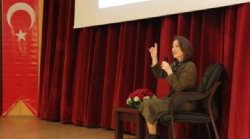 &ldquo;&ccedil;ocuk Ve Aile İletişimi&rdquo; Konferansı