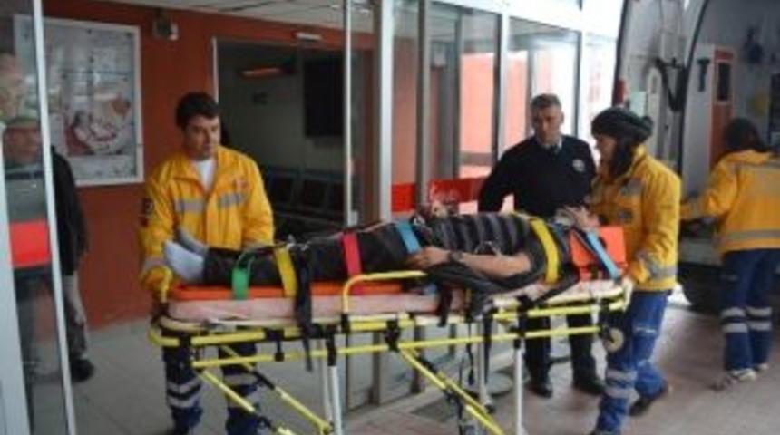 Dikkatsizlik Kazaya Neden Oldu: 1 Yaralı