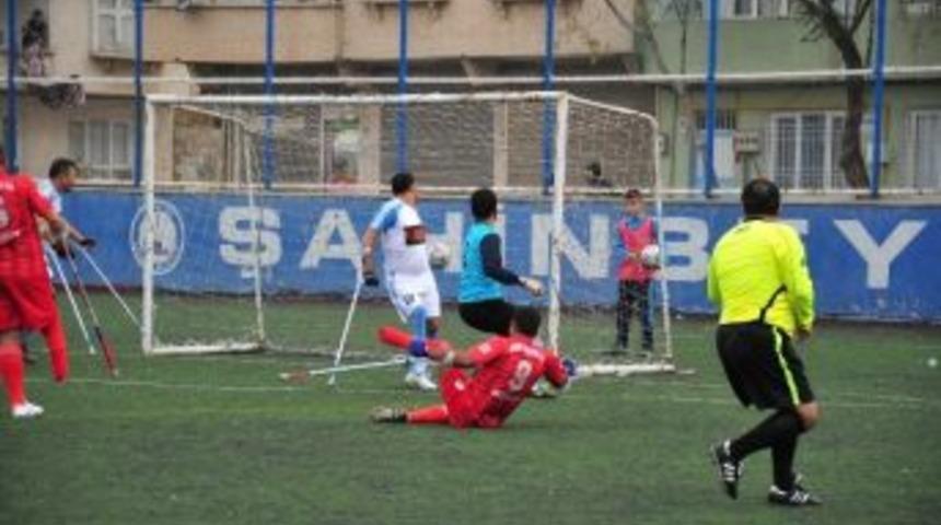 Şahinbey Ampute İlk Yarıyı Lider Bitirdi