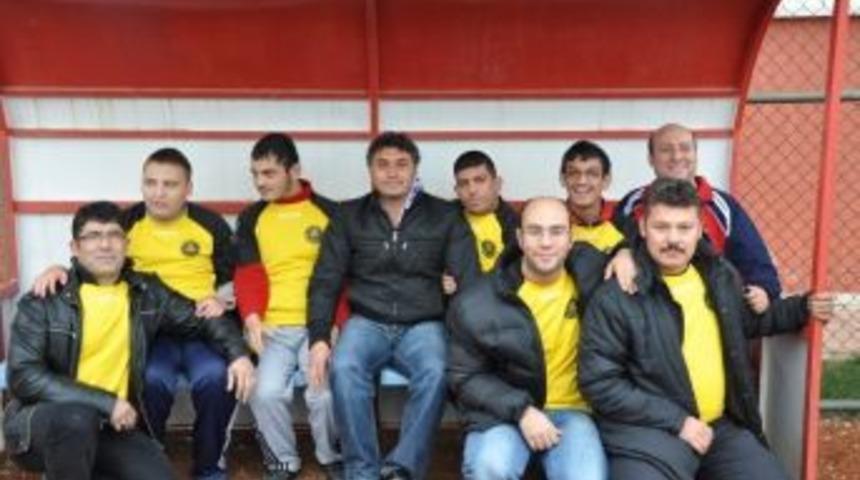 Engelli &Ouml;ğrenciler Futbol Ma&ccedil;ı İzledi