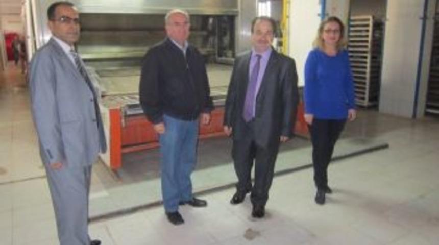 &Ccedil;anakkale İl Gıda, Tarım Ve Hayvancılık M&uuml;d&uuml;rl&uuml;ğ&uuml;'nden Gıda İşletmelerine Ziyaret