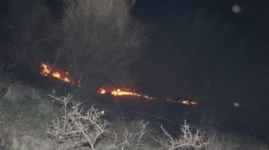 Hatay'da Yangın: 20 Hektarlık Ormanlık Alan Zarar G&ouml;rd&uuml;