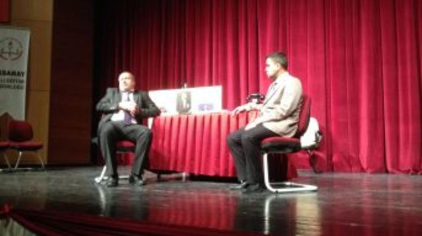 'Bir Zamanlar Eğitim' Adlı Tiyatro B&uuml;y&uuml;k Ilgi G&ouml;rd&uuml;