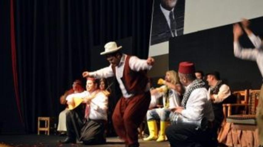 Palavra Kadavra G&uuml;ndem G&uuml;r&uuml;n&rsquo;de Sahnelendi