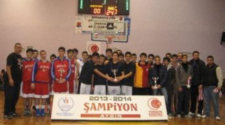 Gen&ccedil;lerin Turnuvası Dost&ccedil;a Ge&ccedil;ti