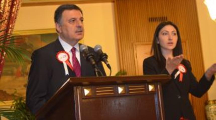 'Aile Bağlarımızı, Engellilerimizi, Yaşlılarımızı Unutursak &Ccedil;&ouml;z&uuml;lme Başlar'