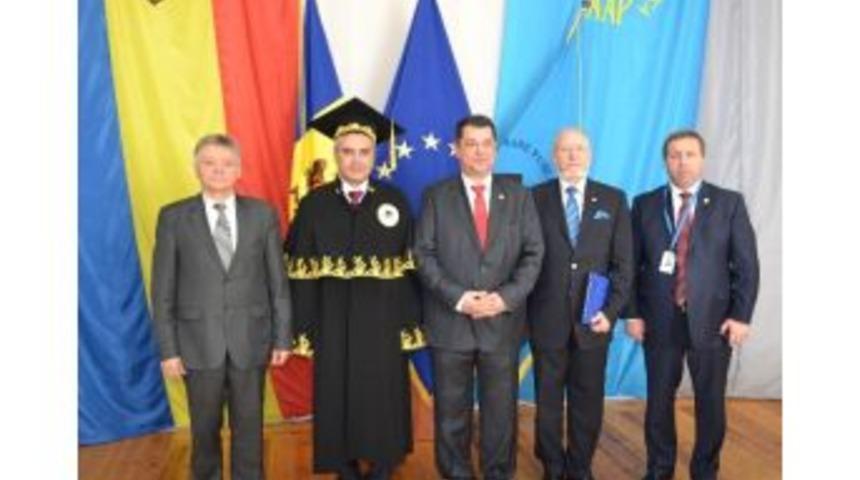 Rekt&ouml;r Uysal&rsquo;a Moldova Cumhuriyeti Cumhurbaşkanlığı Tarafından &lsquo;fahri Doktora&rsquo; Unvanı Verildi