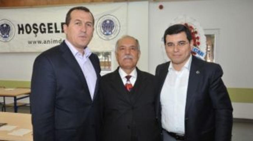 Başkan T&uuml;t&uuml;nc&uuml; &ldquo;animder&rdquo;e Konuk Oldu
