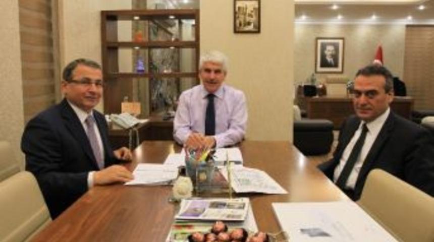 Halk Gyo Genel M&uuml;d&uuml;r&uuml; Kazım Şimşek'den Başkan Sakallı'yı Ziyaret