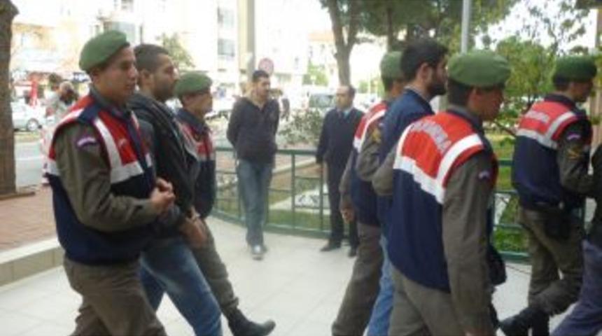 Ege Denizi'ndeki Ka&ccedil;ak G&ouml;&ccedil;men Faciasının Zanlıları Yakalandı