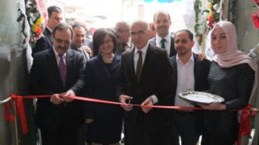 Kayar: İş Adamları Emeğimize Saygı G&ouml;stersin Yeter