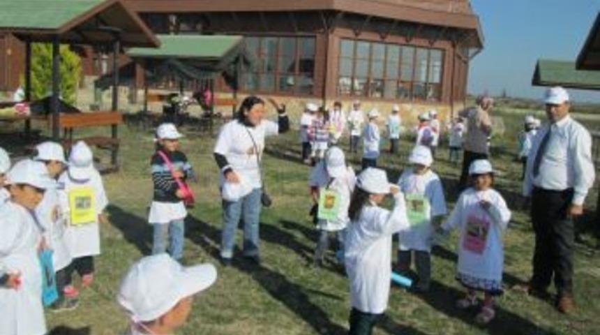 Bafra Doğanca İlkokulu &Ouml;ğrencileri Kuş Cenneti'ni Gezdi