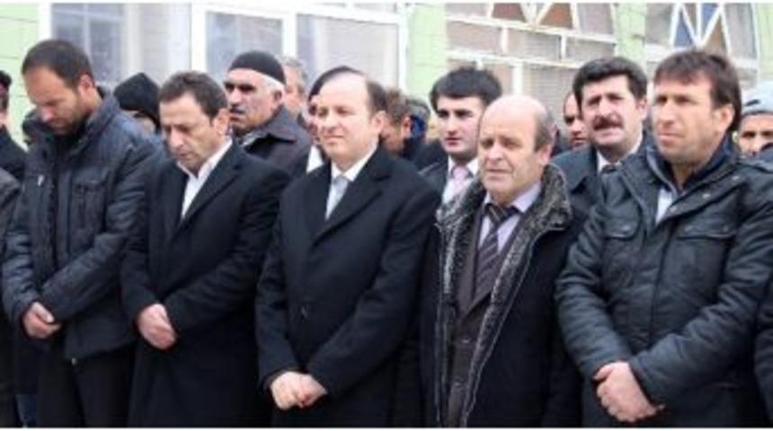 Gazeteci Doğan'ın Acı G&uuml;n&uuml;