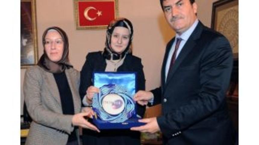 Etkinder&rsquo;li Kadınlardan Başkan D&uuml;ndar&rsquo;a Ziyaret