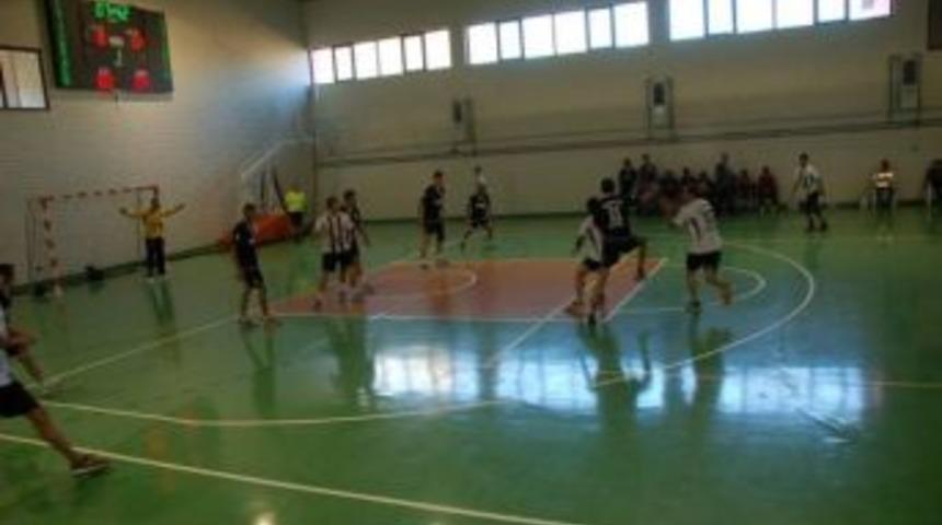 Margen&ccedil; Hentbol Takımı Galibiyet Serisine Devam Ediyor