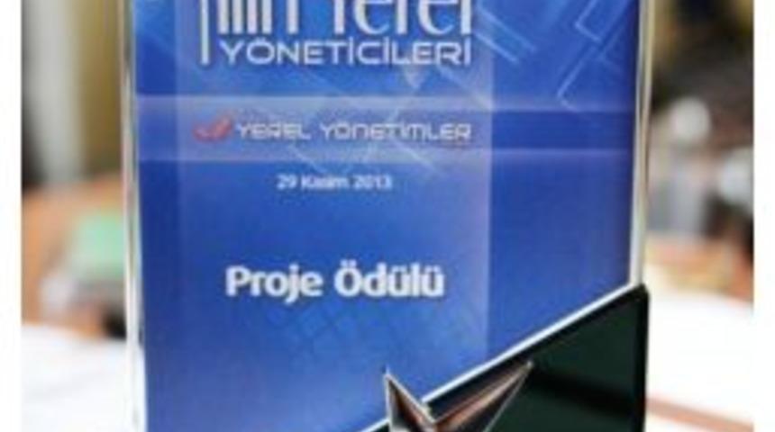 Sosyal Belediyecilik Hizmetlerine Anlamlı &Ouml;d&uuml;l