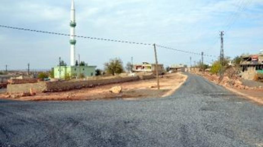 Halfeti&rsquo;de Yol &Ccedil;alışması Devam Ediyor