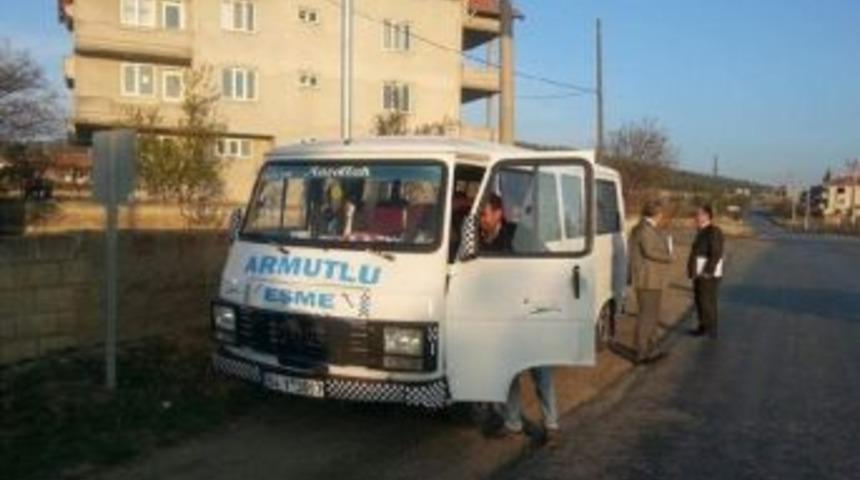Eşme&rsquo;de &Ouml;ğrenci Servis Ara&ccedil;ları Denetlendi