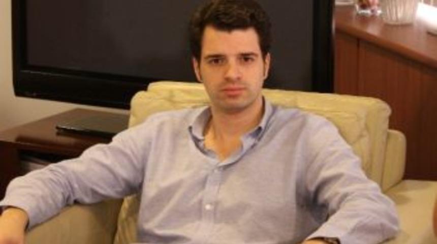 Kumuşoğlu, Taraftara Ve Oyunculara Teşekk&uuml;r Etti