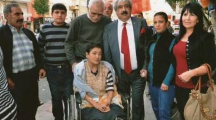 Ender Turhan, 3 Aralık Engelliler G&uuml;n&uuml;n&uuml; kutladı