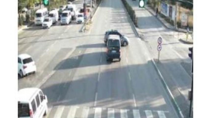 Trafik Kazaları Mobese'ye Yansıdı