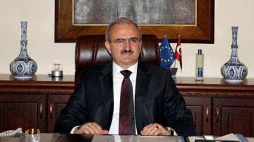 Vali M&uuml;nir Karaloğlu, 3 Aralık D&uuml;nya Engelliler G&uuml;n&uuml;'n&uuml; Kutladı
