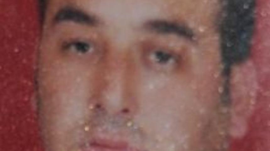 Eşinin G&ouml;zleri &Ouml;n&uuml;nde Bı&ccedil;aklanarak &Ouml;ld&uuml;r&uuml;ld&uuml;