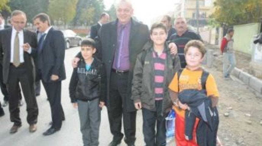 Manisa Cemal Erg&uuml;n Caddesi&rsquo;ne Yeşil Kuşak