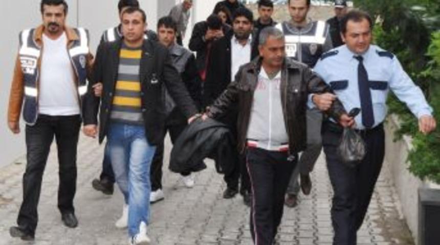 Villada 27 Kilo Esrar Ele Ge&ccedil;irildi