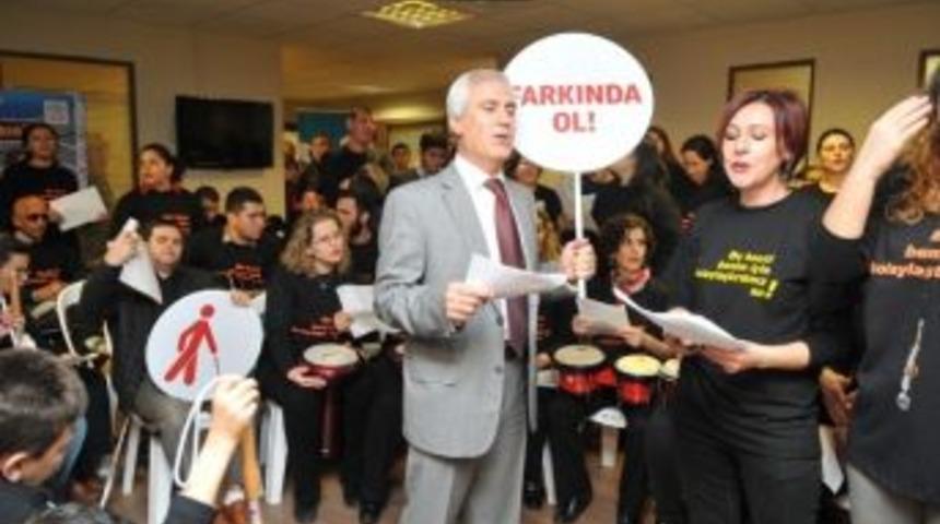 Engelliler Sıkıntılarına M&uuml;zik Dili İle Dikkat &Ccedil;ekti