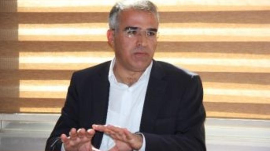 Ak Parti'nin Bing&ouml;l Belediye Başkan Adayı Barakazi