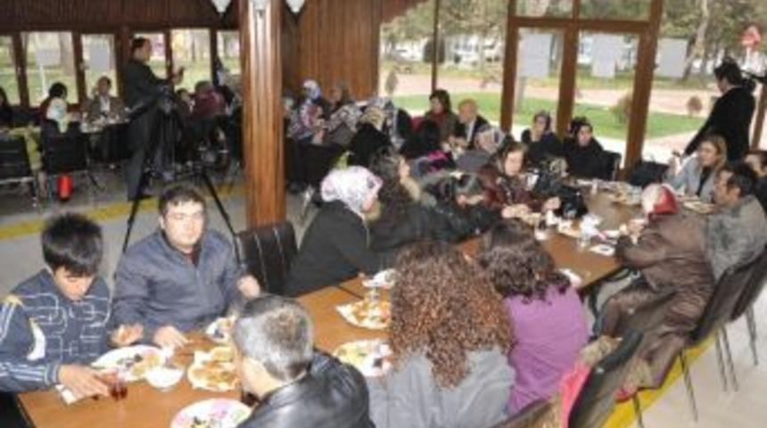 3 Aralık D&uuml;nya Engelliler G&uuml;n&uuml;