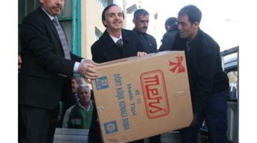 Bursalı Sobacılar 315 Aileye Soba Dağıttı