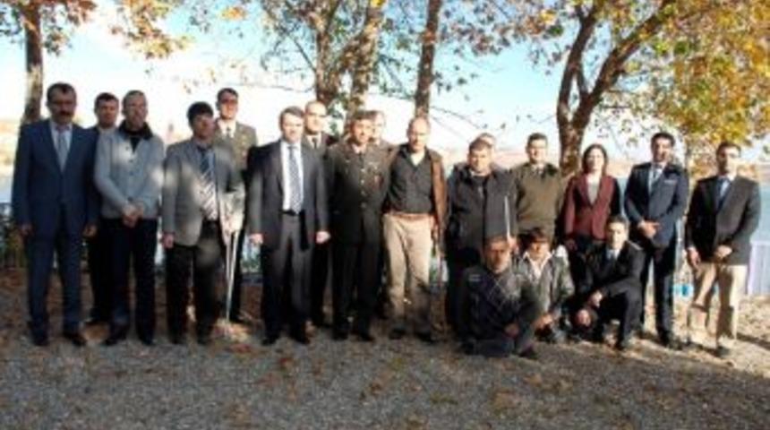 Engelliler G&uuml;n&uuml; Kahta&rsquo;da Kutlandı