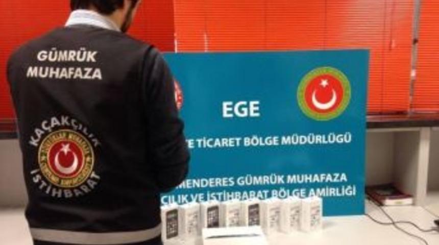 İzmir'de Ka&ccedil;ak Cep Telefonu Operasyonu