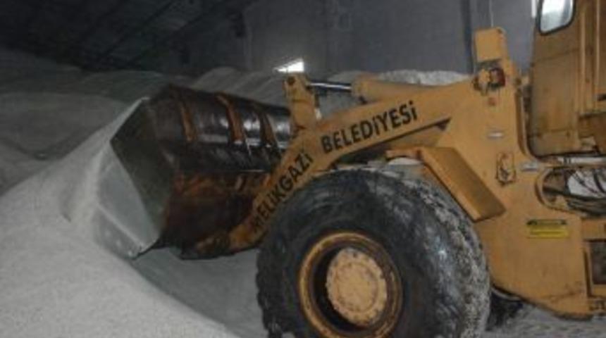 Buzlanmaya Karşı 3 Bin Ton Tuz Alındı